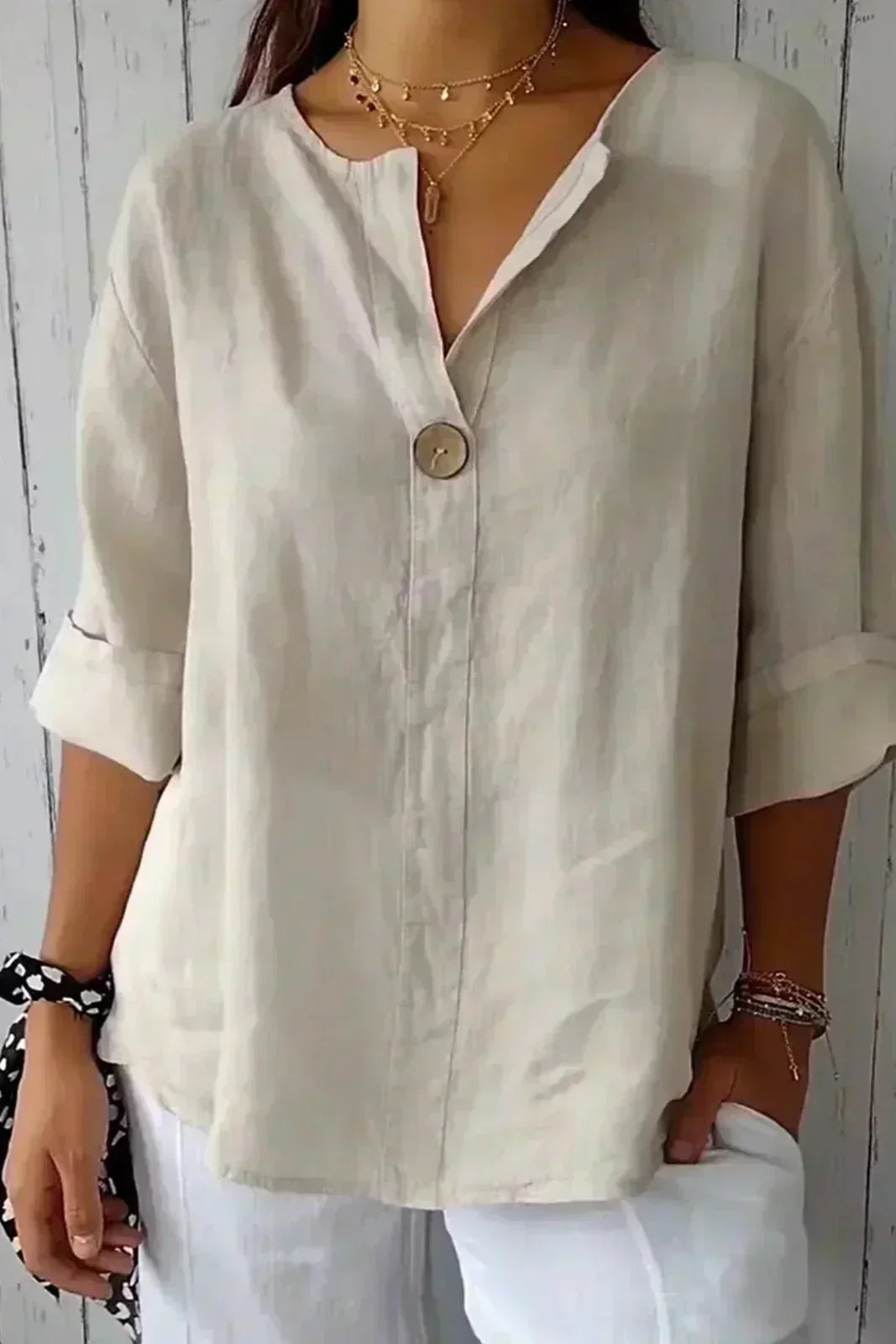 Zamma relaxed top in Beige, front view