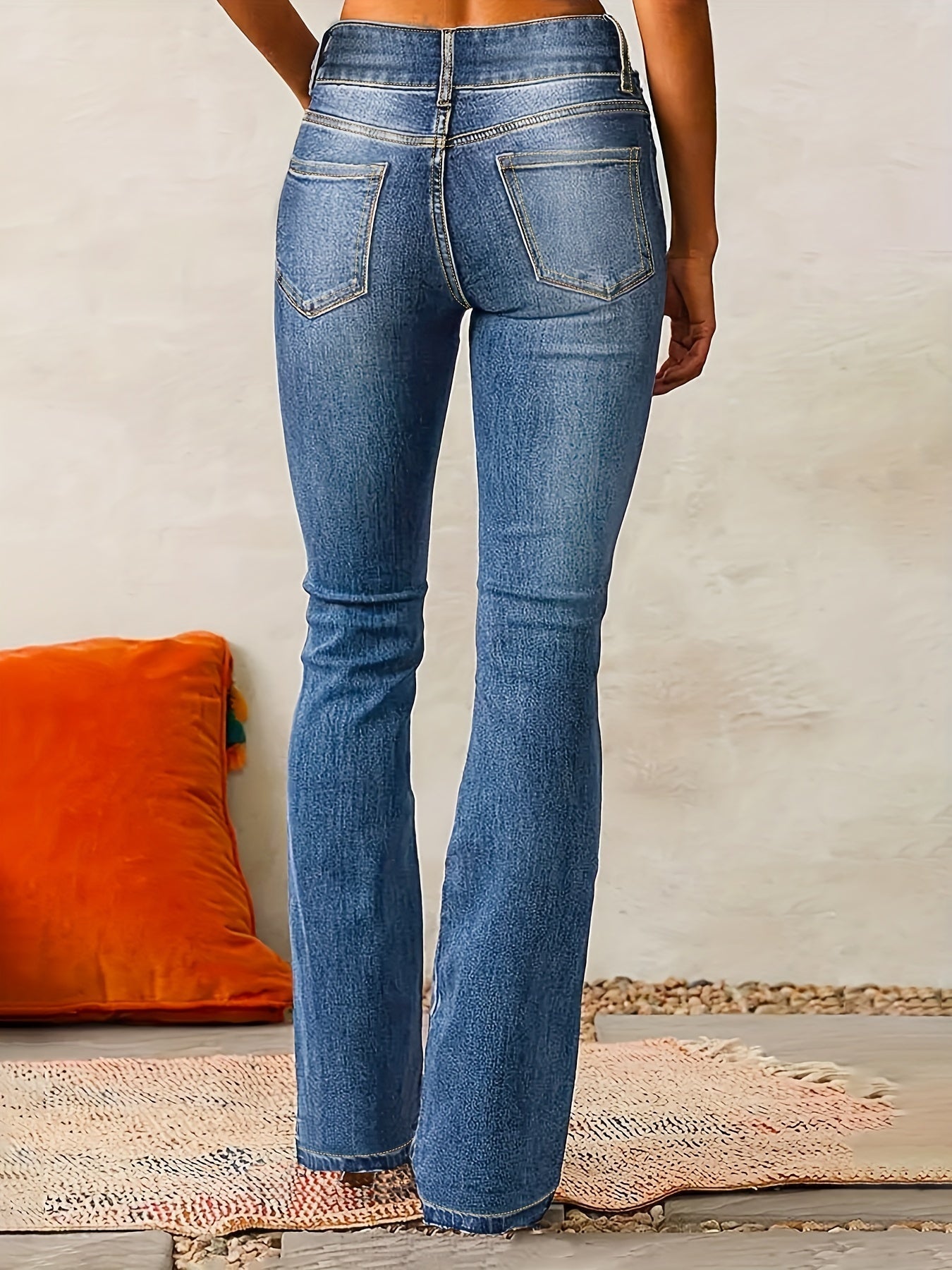 Aya high-waisted flared jeans, view 2
