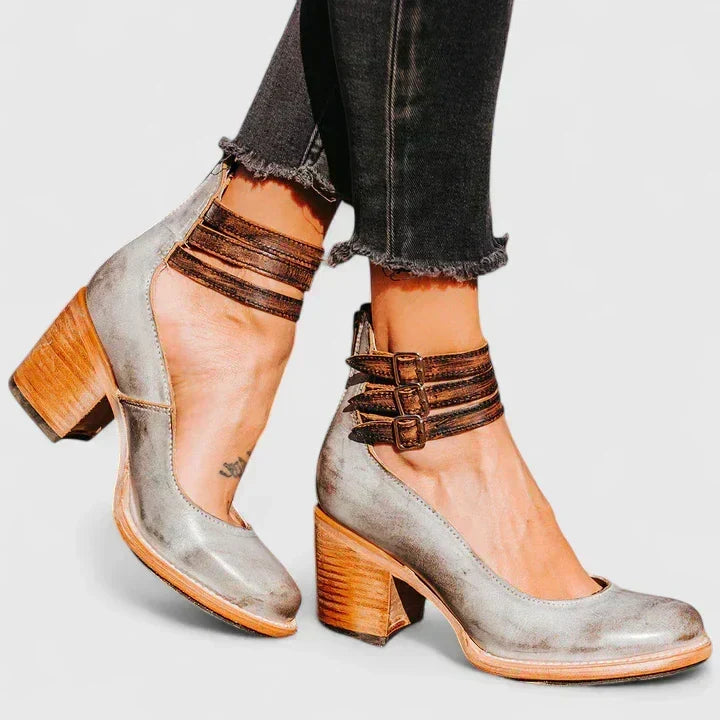 Janelis Block Heel Shoes in Grey, front view