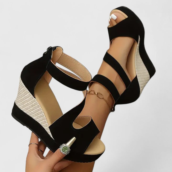 Selviana orthopaedic wedge sandals in Black, view 2
