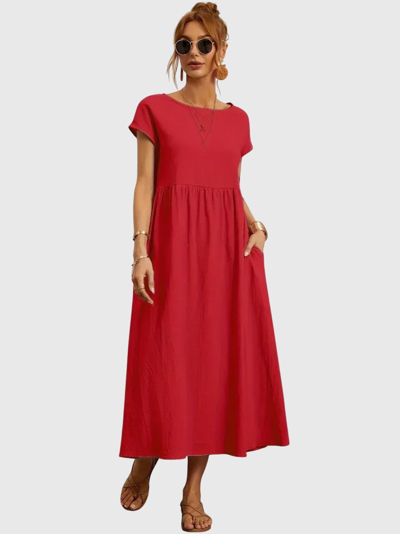 Giselle casual pocket dress in Red, view 5