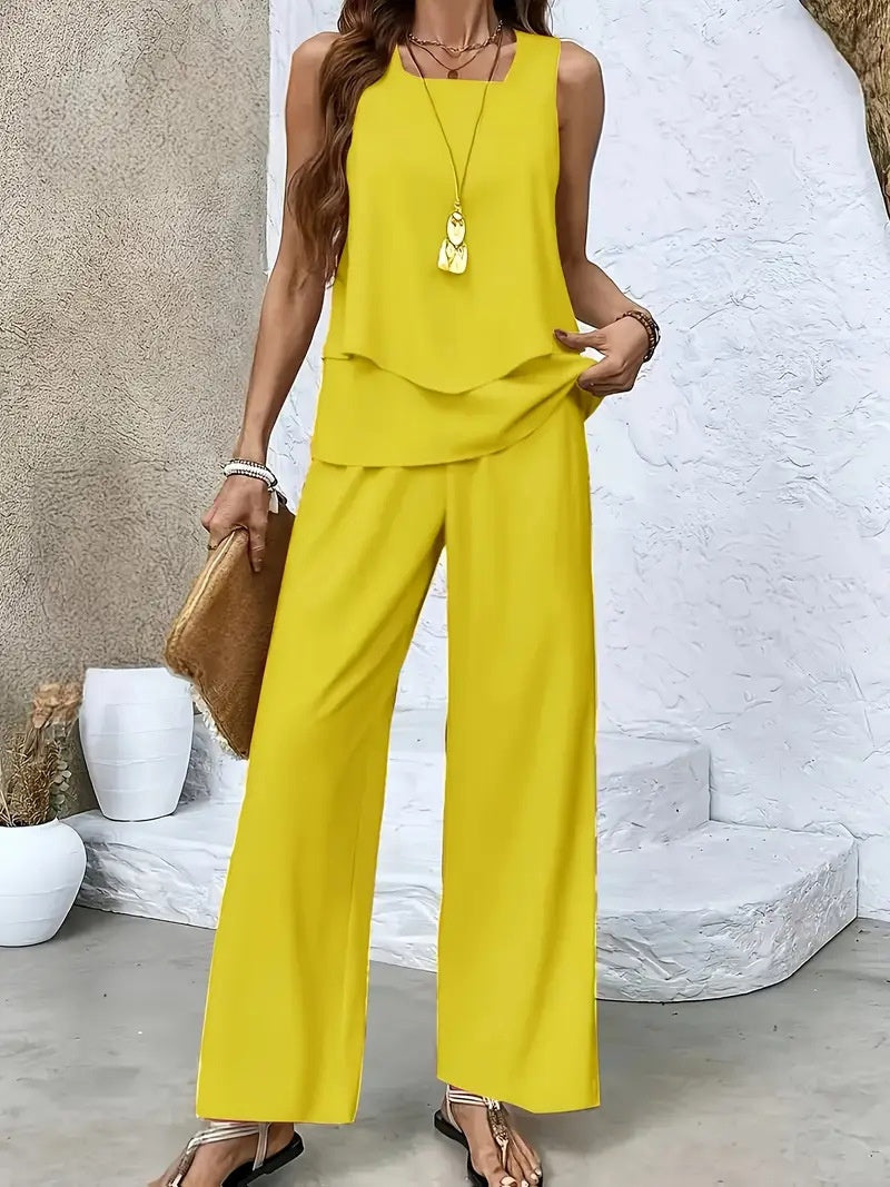 Alessia sleeveless top and trousers set, front view