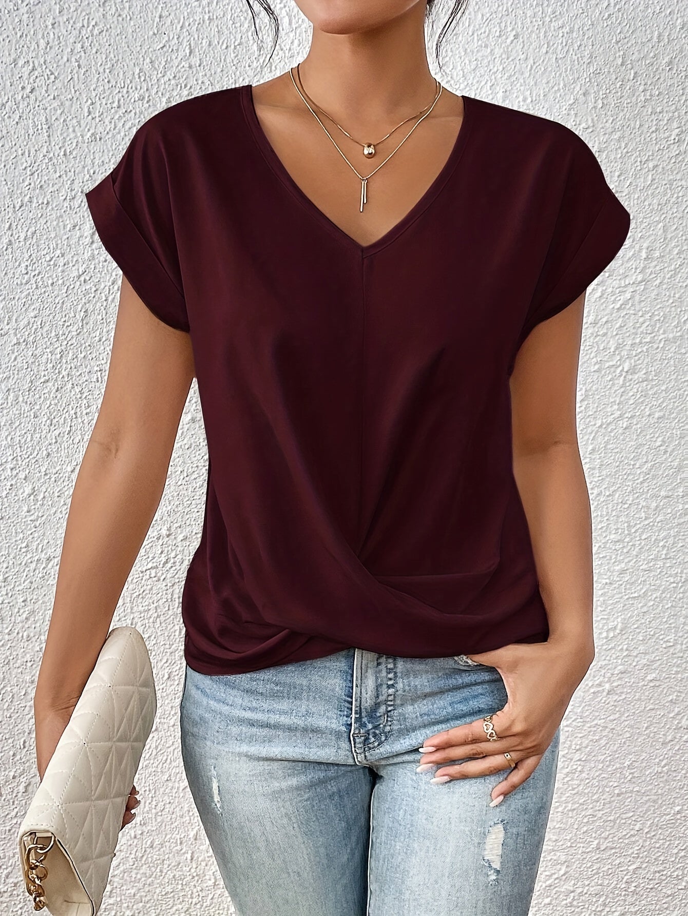 Zoe sweetheart neckline casual T-shirt in Wine Red, view 3