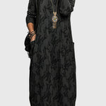 Victoria casual round neck dress in Black, view 4