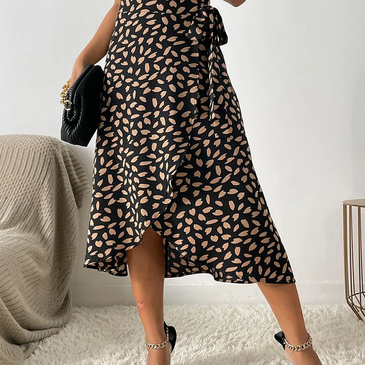 Leopard print tie waist midi skirt in Black, view 3
