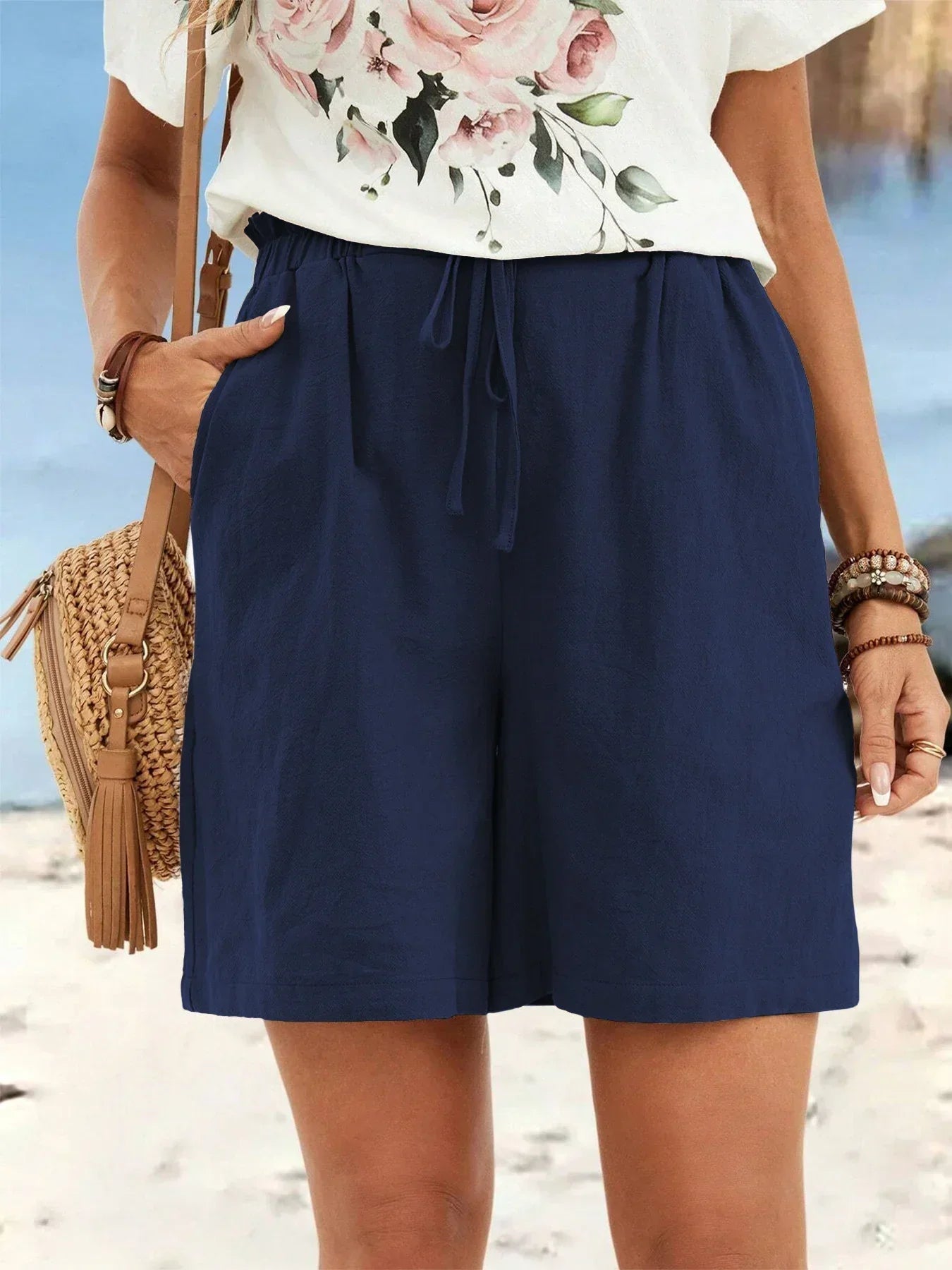 Casual linen style drawstring shorts with pockets in Navy Blue, view 4