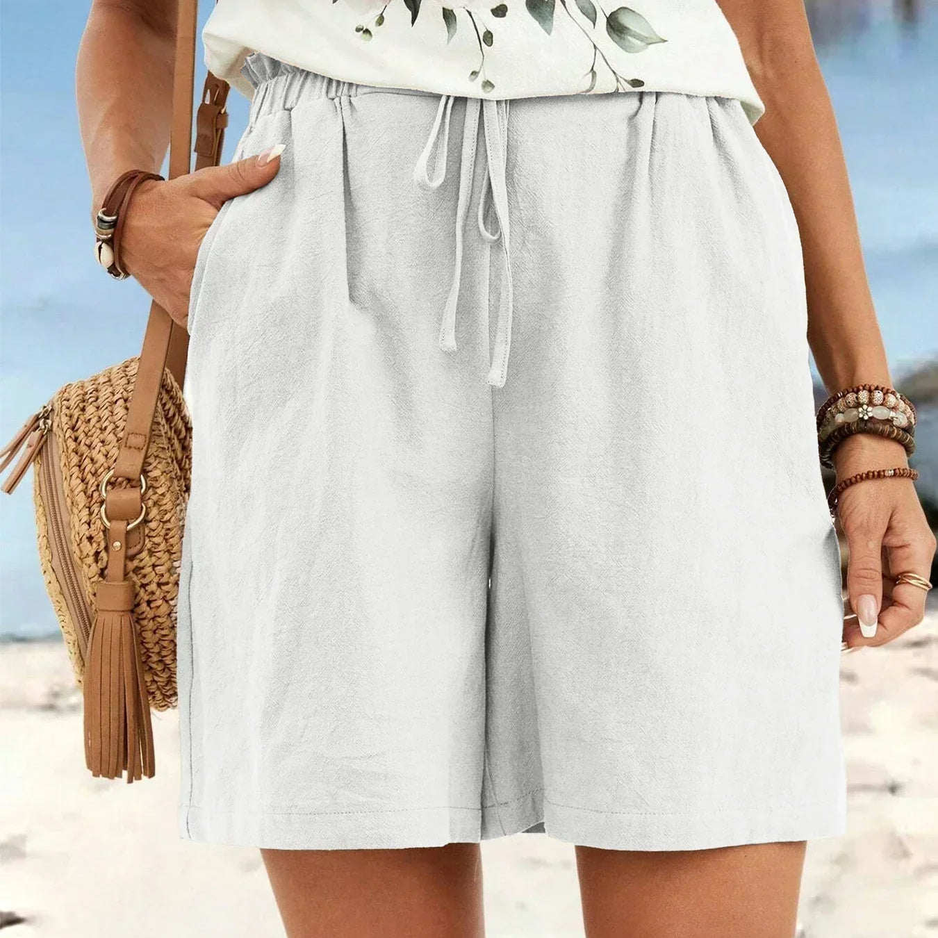 Casual linen style drawstring shorts with pockets in White, view 6