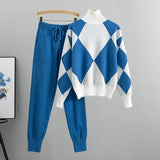 Claire diamond knit two-piece set in Blue, view 3