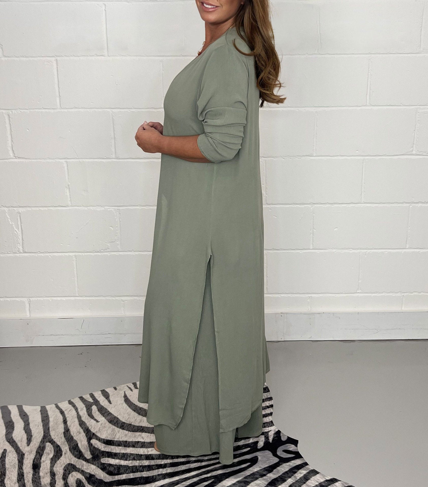 Alejandra relaxed two-piece set, view 9