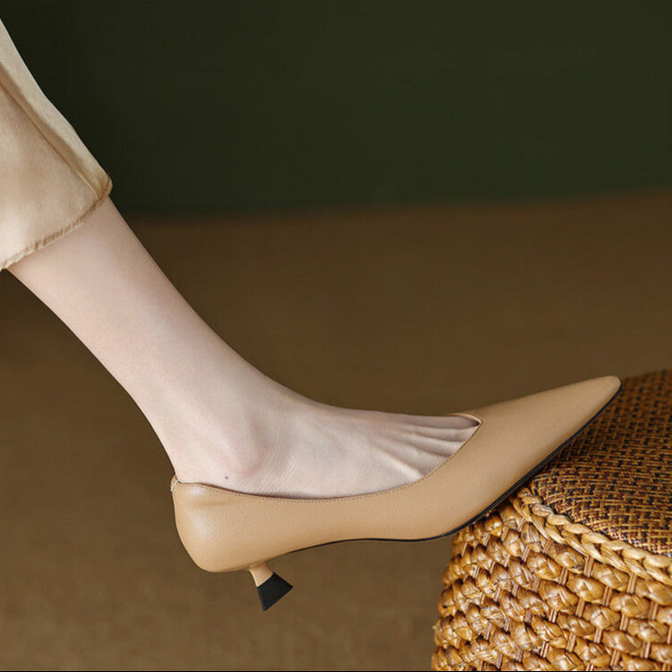 Georgina | Pointed-Toe Court Shoes