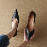 Georgina | Pointed-Toe Court Shoes