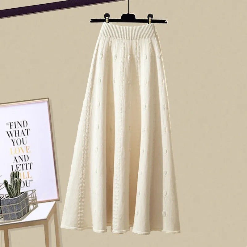 Xenia knitted A line maxi skirt in Beige, view 3