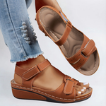 Margot flex sole comfort sandals in Brown, view 5