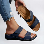 Lynn sporty comfort sandals in Blue, view 2