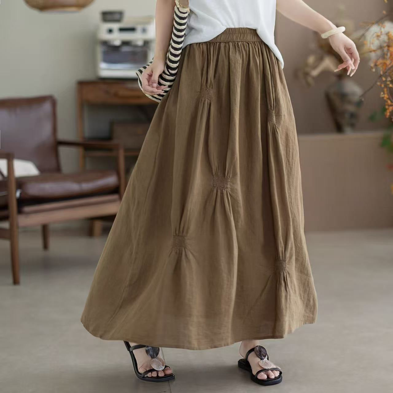 Flowy maxi skirt with pintuck detail in Brown, view 2