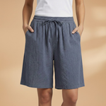 Wide leg linen drawstring shorts in Dark Grey, view 7