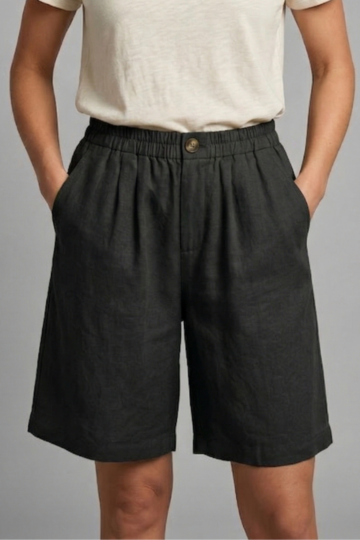 Relaxed linen button waist shorts in Black, view 11