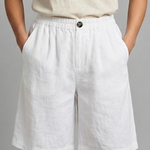 Relaxed linen button waist shorts in White, view 12