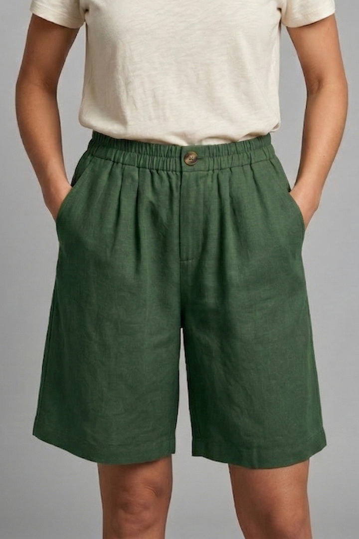 Relaxed linen button waist shorts in Green, view 3