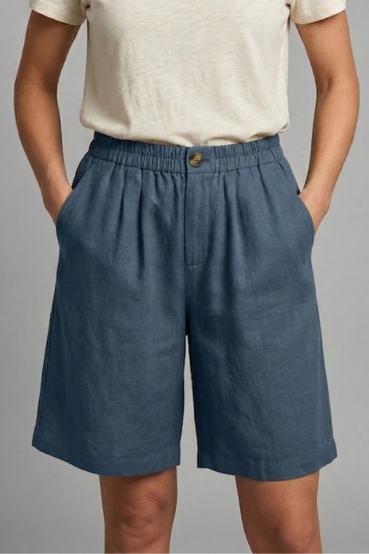Relaxed linen button waist shorts in Blue, view 7