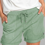 Relaxed drawstring shorts with rolled cuffs in Light Green, view 9
