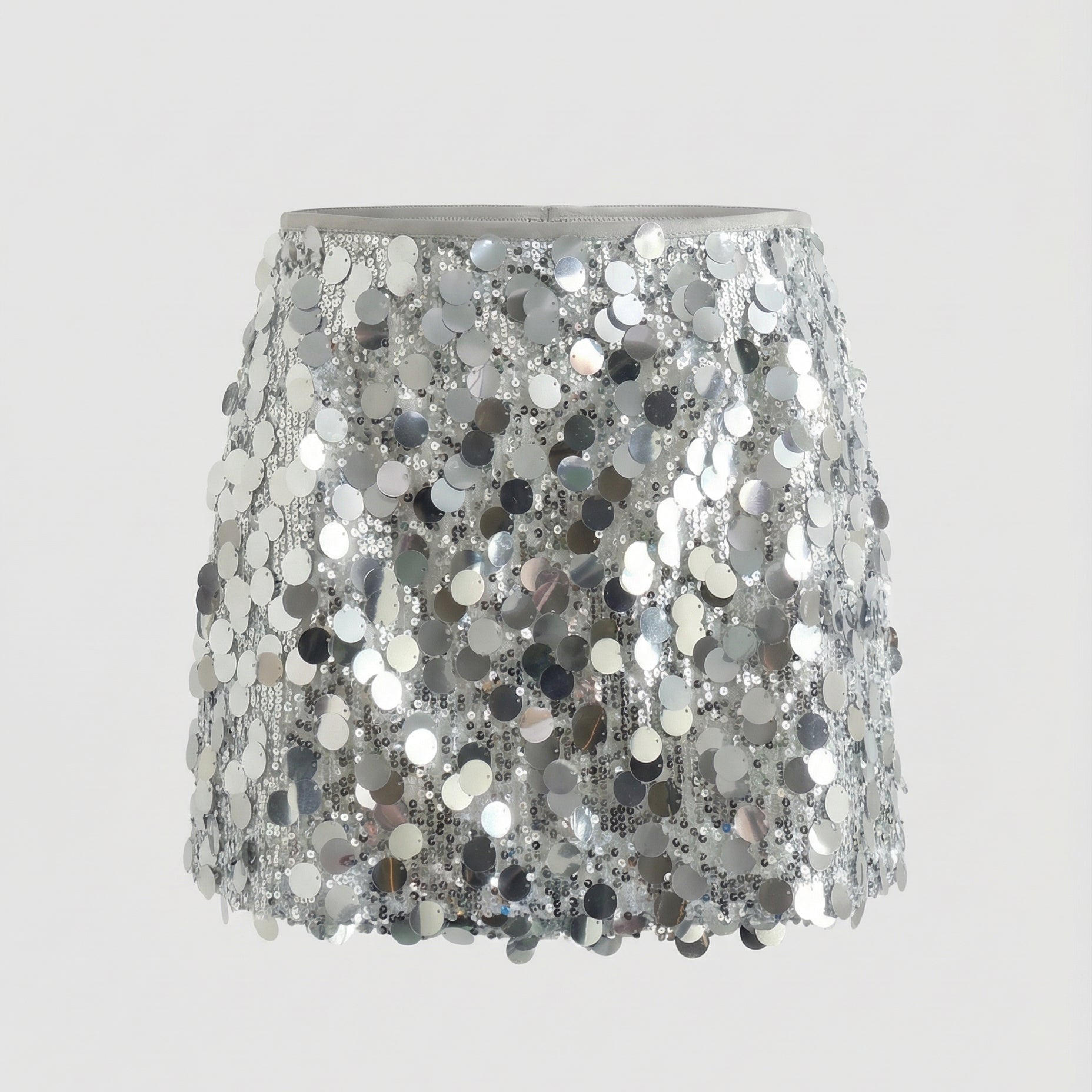 Sequin disc mini skirt in Silver, view 3