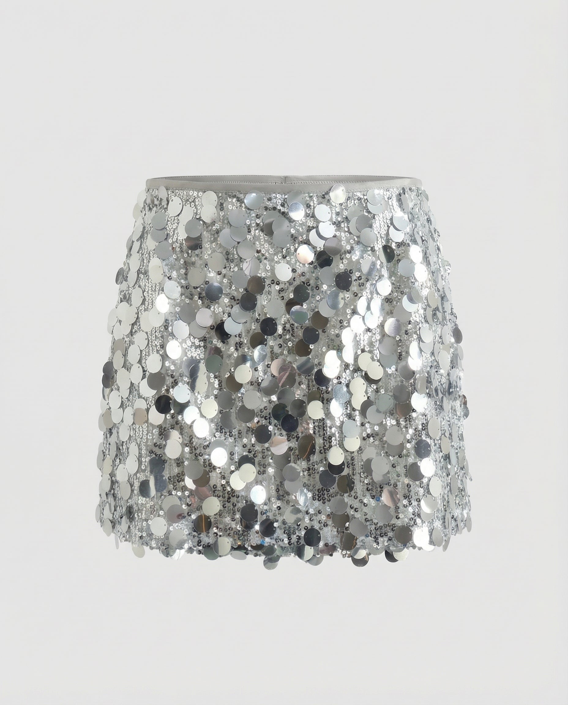 Sequin disc mini skirt in Silver, view 3