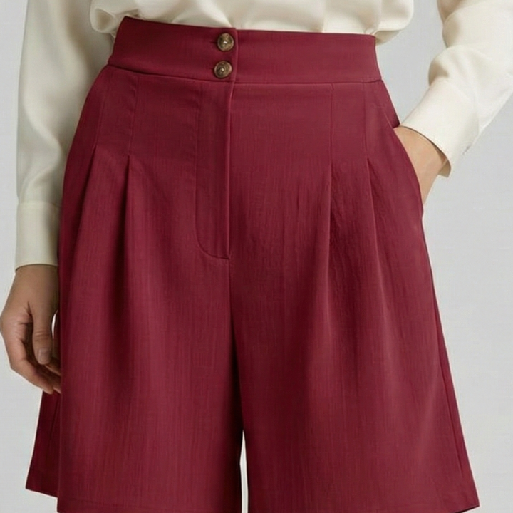 Tailored high waist pleated shorts in Burgundy, view 15