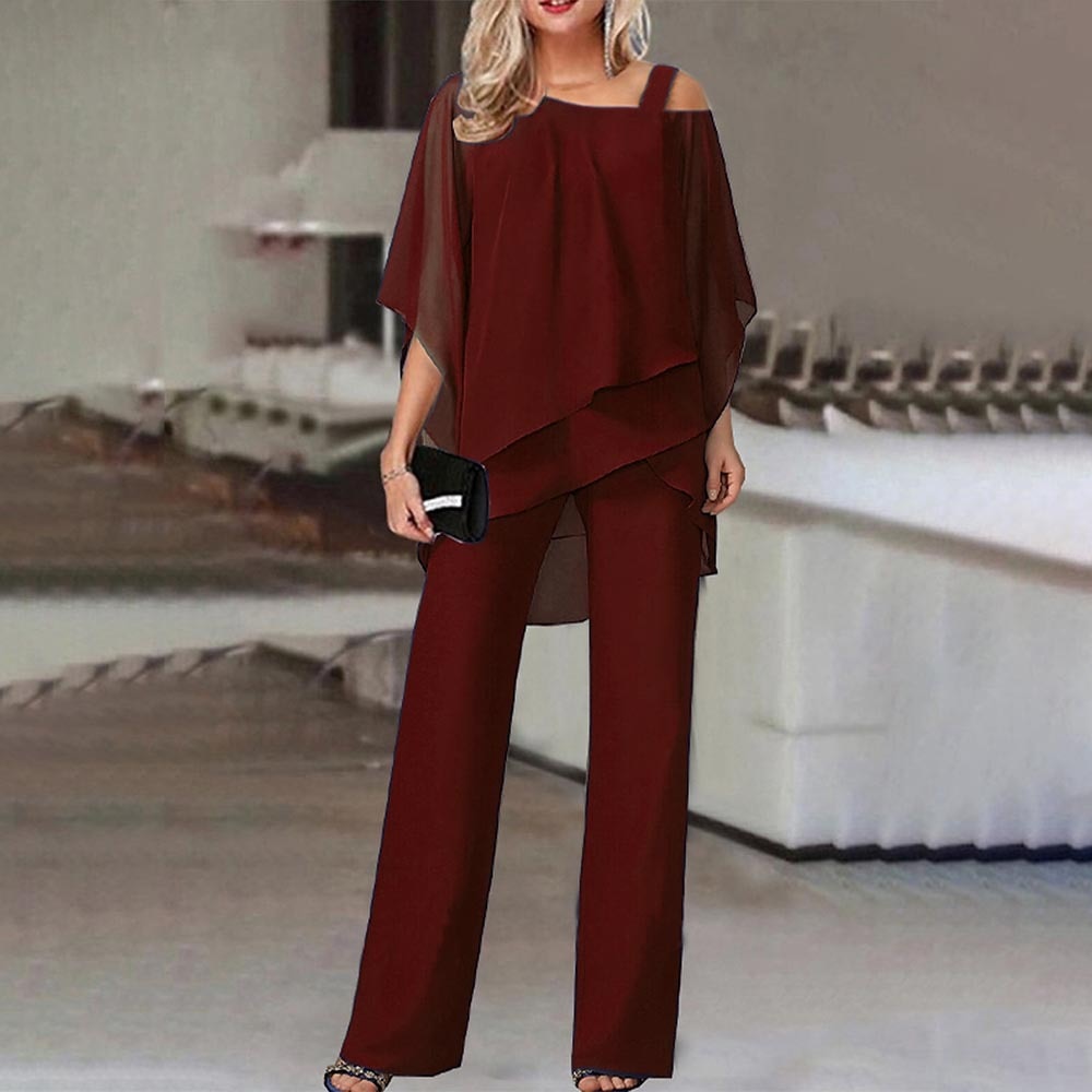 Beatrice - Timeless Elegance with Exposed Shoulders