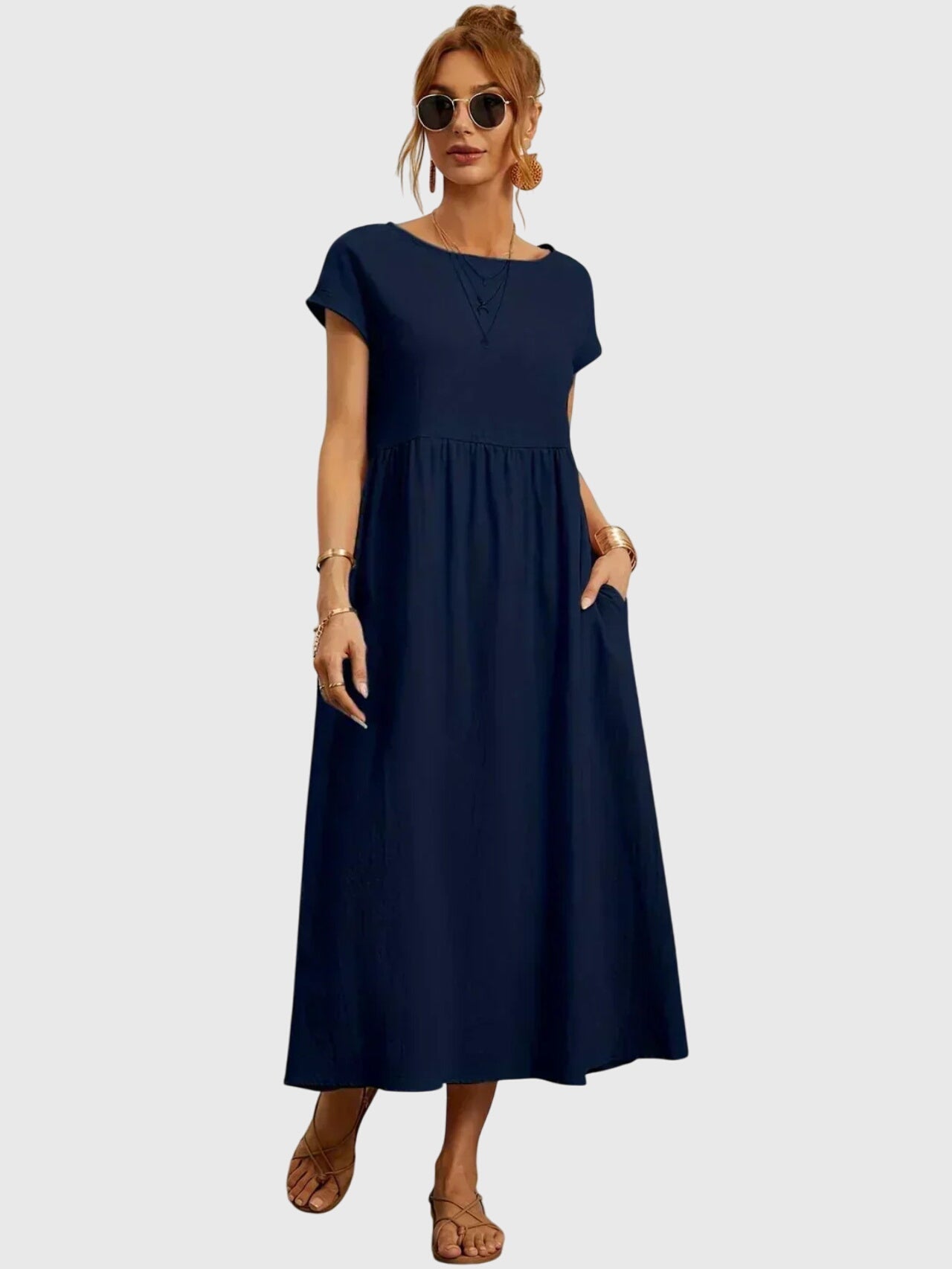 Giselle casual pocket dress in Navy Blue, view 2