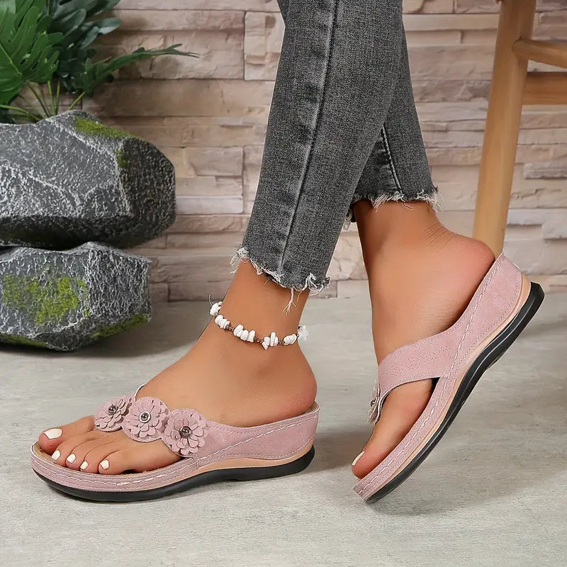 Luna toe-loop comfort sandals, view 9
