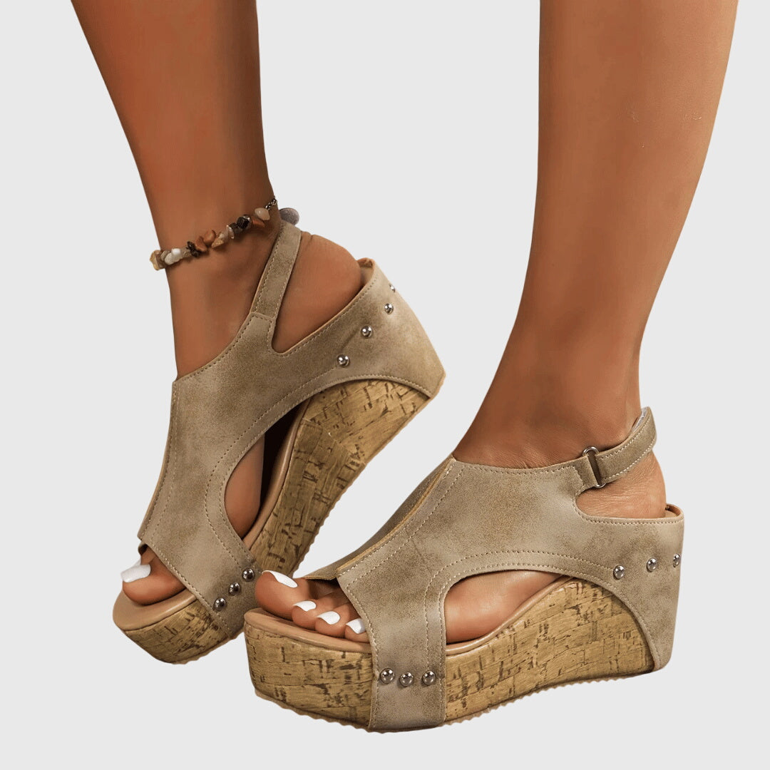 Lydia orthopaedic wedge sandals in Beige, front view