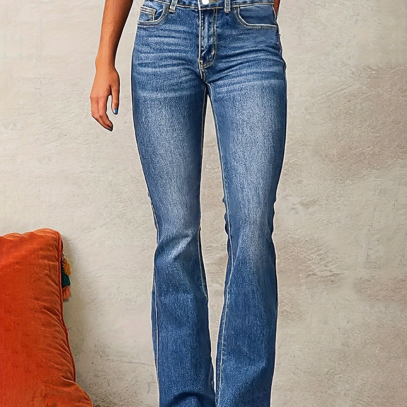 Aya high-waisted flared jeans in Sea Blue, front view