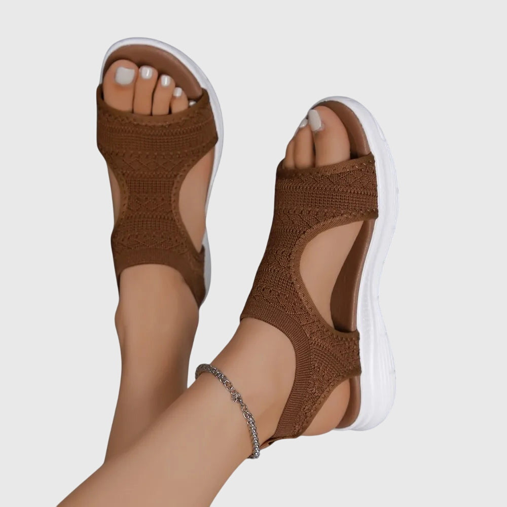 Samantha orthopaedic sandals in Brown, front view