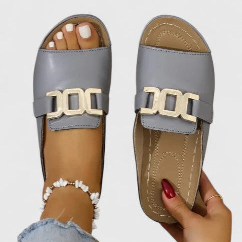 Sharpay sophisticated sandals in Grey, view 7
