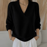 Mandy relaxed V neck jumper in Black, view 4