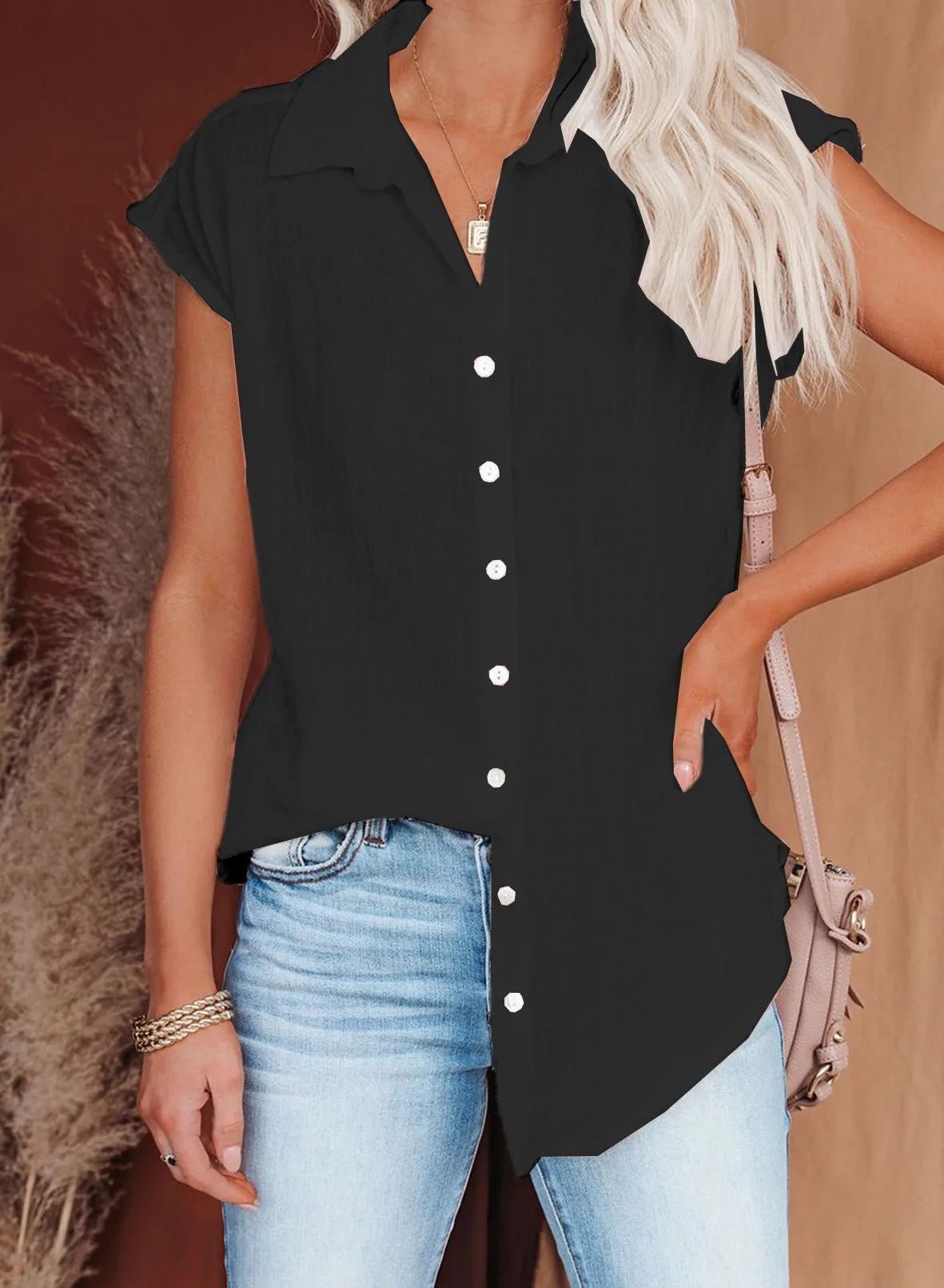 Leonie relaxed summer blouse in Black, view 9